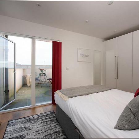 No.1 Quay Court Villa นิวคีย์ ภายนอก รูปภาพ